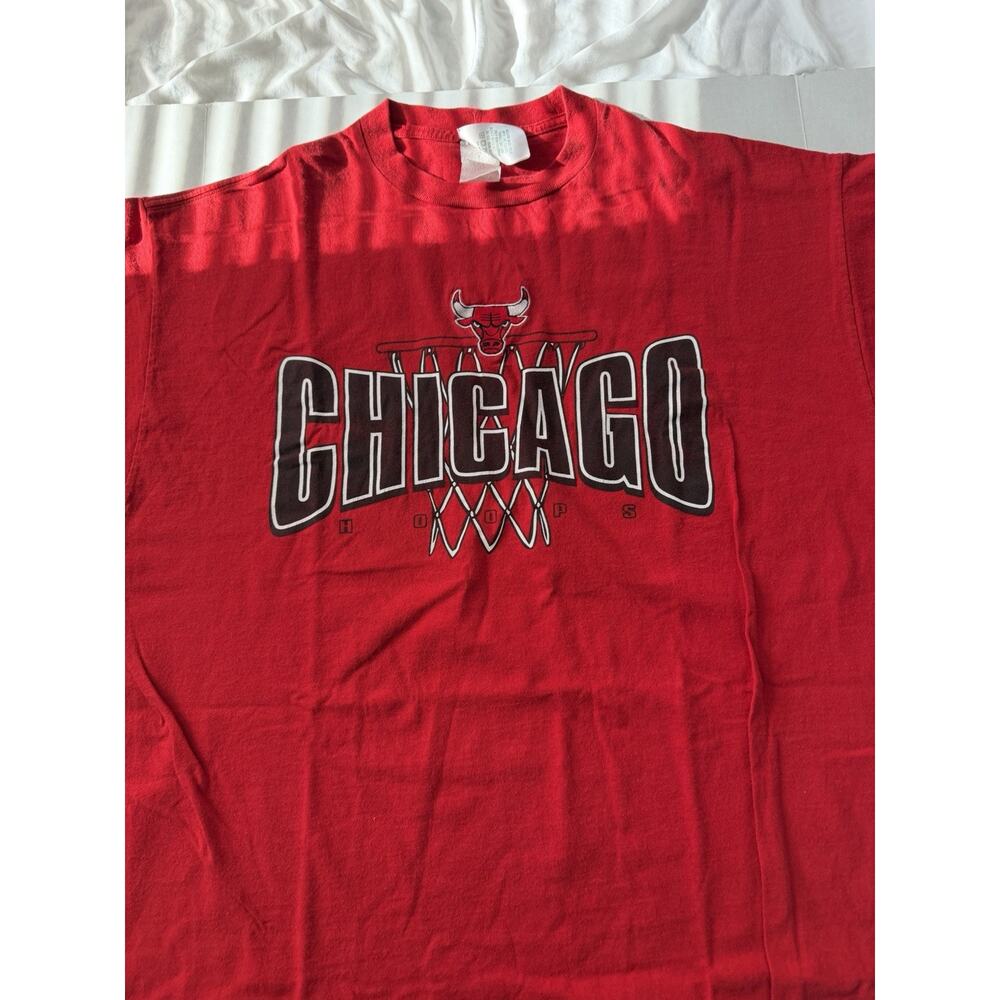 Vintage 90s Chicago Bulls Red T-Shirt